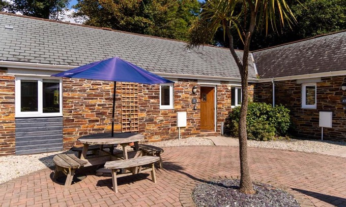 St Austell House | Luxurious Cosy And Contemporary 2 Bedroom Cottage - Trewhiddle Cottage 41