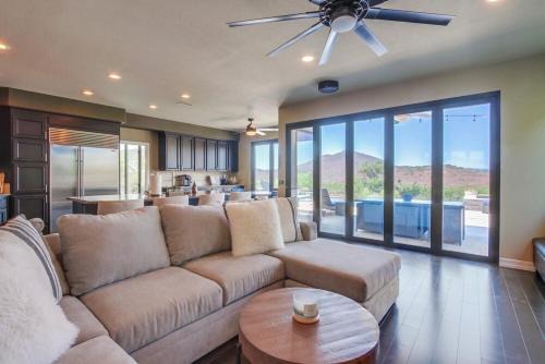 Rancho Bernardo House | Luxurious Lakeview Retreat at Lake Hodges, RB