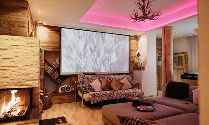 Medraz Apartment | Luxurious, new apartment with super facilities.