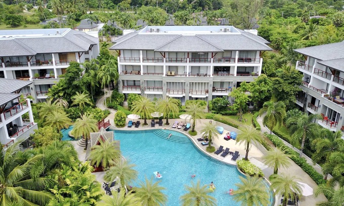 Sa Khu Apartment | Luxurious & Spacious Apartment Steps Away From The Beautiful and Tranquil Beach