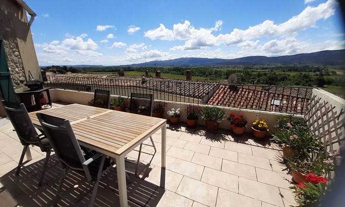 Marseillette House | Luxurious Stone House with a Fabulous Sun Terrace and Stunning Panoramic Views