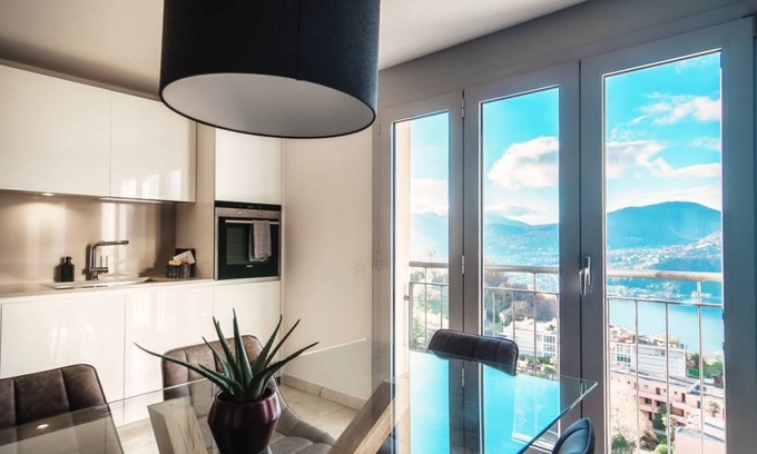 Montagnola Apartment | Luxurious two-bedroom apartment with Lake View (COLLINA D'ORO)