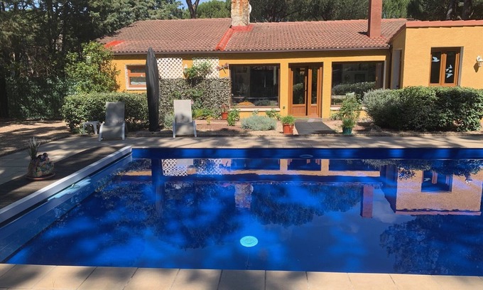 Urbanizacion El Montico Villa | Luxurious villa with private pool in urbanization with security - VUT 47-121