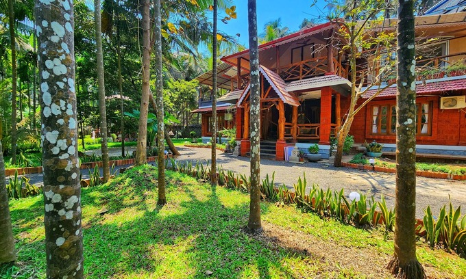 Alibaug Villa | Luxurious Wood Villa At Alibaug Beach Pet Friendly