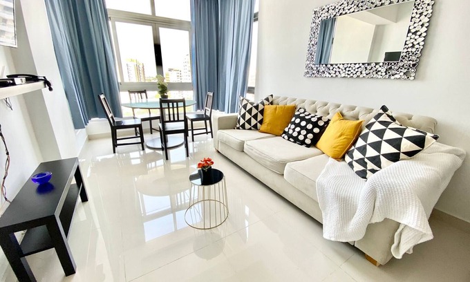 Downtown Santo Domingo Condo | luxury 1br , Pool, Gym, Close Agora Mall