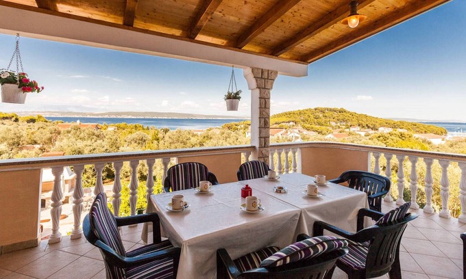 Kukljica Villa | LUXURY 2 BEDROOM APARTMENT WITH SPECTACULAR VIEW!