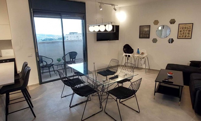 Kiryat HaLeom Apartment | Luxury 2 BR Apt in Machane Yehuda Jerusalem-71