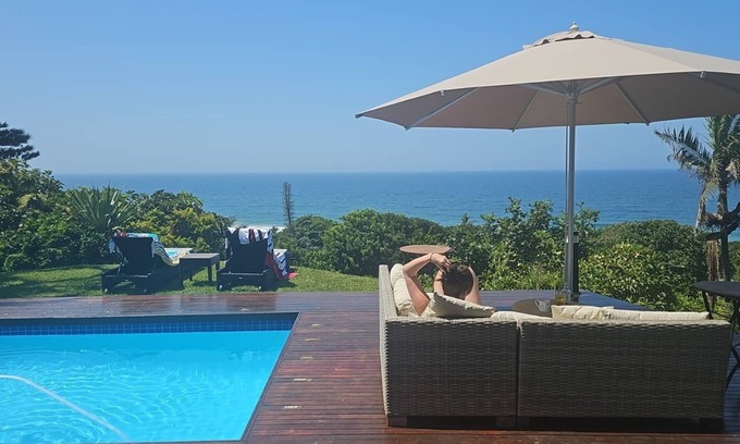 Blythedale Villa | Luxury 4-bedroom Sea-view villa in Blythedale Beach