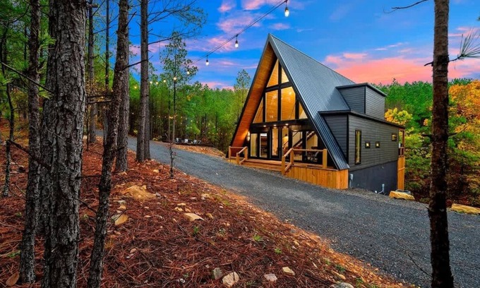 Pickens Cabin | Luxury A-Frame/Pet Friendly/Nearby ATV Trails