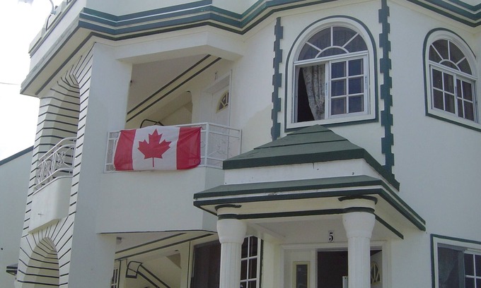 Petionville House | LUXURY APARTMENT "" "COMPLEX COMFORT" "" "- 16
