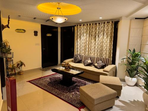Dalhousie Apartment | Luxury Apartment in Mall Road Dalhousie