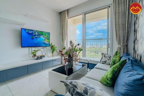 Tan Binh Apartment | Luxury Apartment in Tan Binh district,near Airport