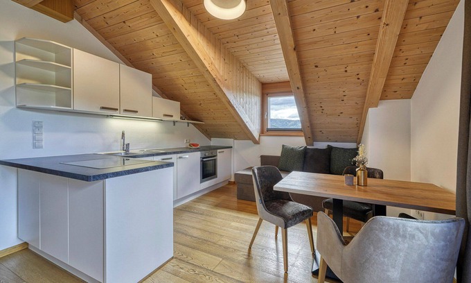 Nova Ponente Apartment | Luxury Apartment "Weißhorn" with Mountain View and private Steam Sauna