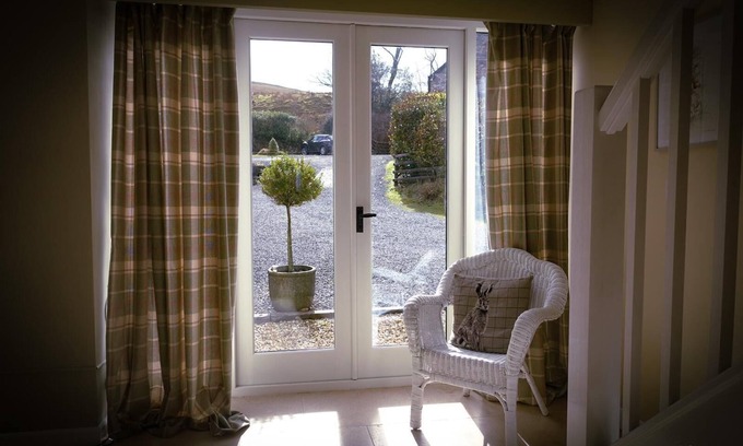 Llangadog Cottage | Luxury barn conversion Ramblers Retreat