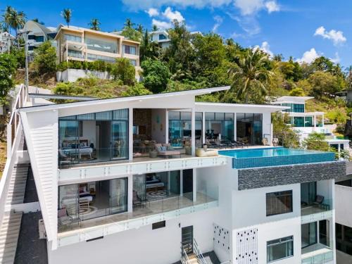 Lamai Villa | Luxury Blue Coco Sea View Villa - 4x4 SUV included