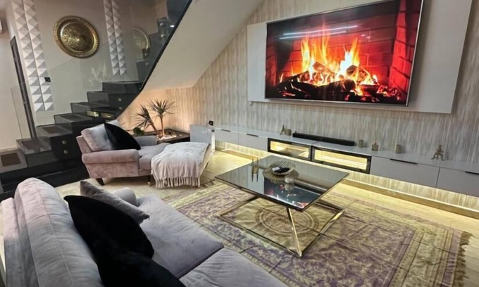 Eastern Khezama Villa | luxury central cosy villa