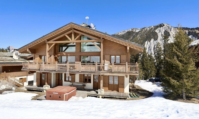 Courchevel House | Luxury chalet with sauna and jacuzzi, direct access to the slopes