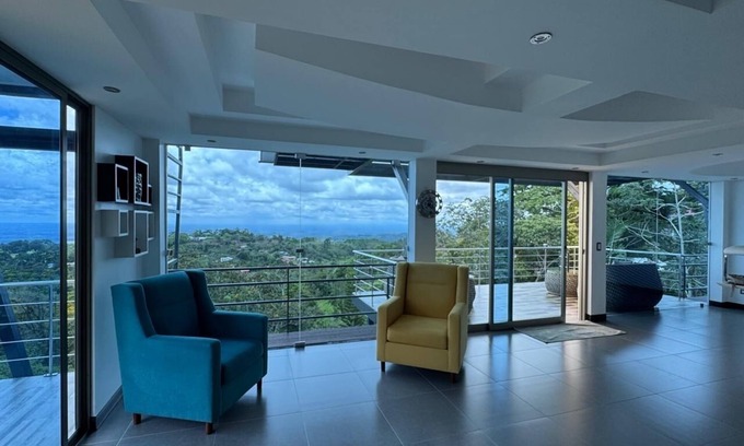 Agonia House | Luxury home close to La Fortuna Arenal Volcano