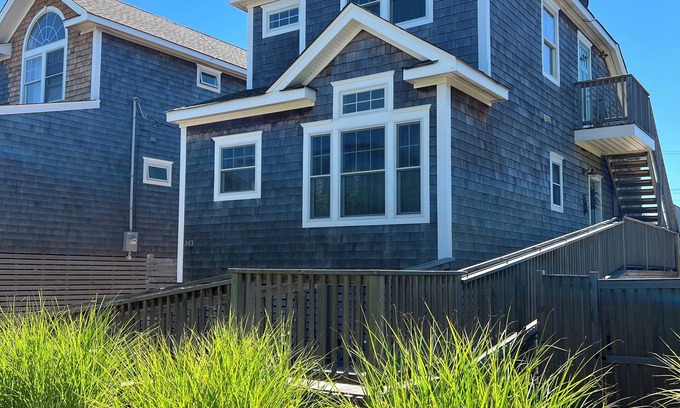 Ocean Beach House | Luxury Home with Hot Tub in Ocean Beach, Fire Island