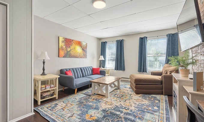 Wilmington Apartment | Luxury in the Heart of Downtown Wilmington, Minutes from WEC
