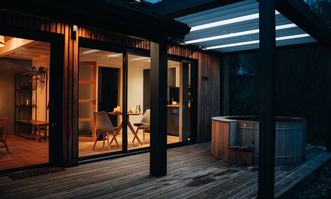 Champs-sur-Tarentaine-Marchal Ski Chalet | Luxury lodge with private spa in the heart of nature in the CANTAL