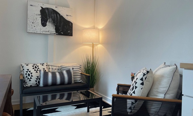 Enoree Cottage | Luxury modern container home in a rural setting! Pet friendly!