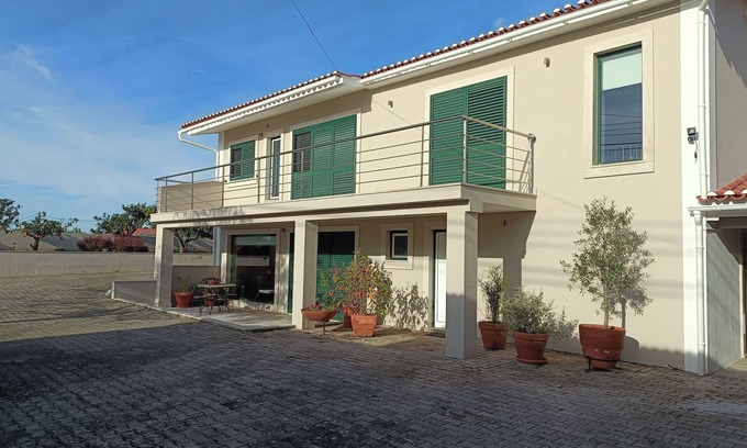 Alcobaca Villa | Luxury property in ALCOBAÇA - Free Wifi