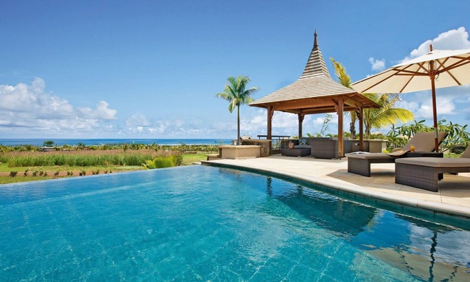 Bel Ombre Villa | Luxury Residence with Private Pool + Facilities