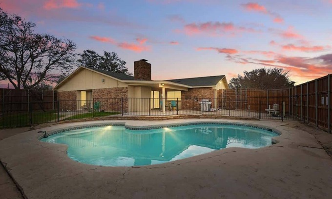 Northeast Carrollton House | Luxury Retreat in Carrollton - Pool, Patio & More
