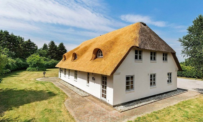Gram House | Luxury Retreat with Hot Tub - By Traum Ferienwohnungen