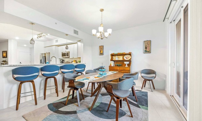 Merritt Island Apartment | Luxury River Front Secluded Condo w Resort Amenities