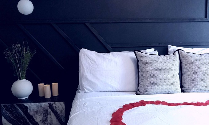 South Holland House | Luxury Romantic Private Escape for Couples – Perfect for Special Occasions