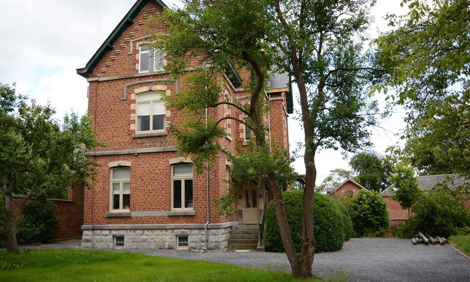 Villers-sur-Lesse Villa | Luxury romantic villa for nature lovers
