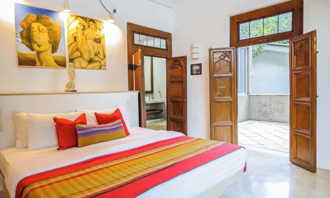Kandy Bed & Breakfast | Luxury Room in Kandy