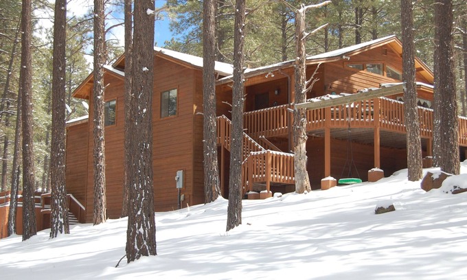 Parks Cabin | Luxury Secluded 4BR Cabin in Pines on 3 acres - Flagstaff/Grand Canyon