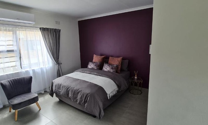 Umtata Apartment | Luxury Self-Catering Bachelor Apartment