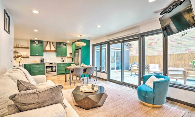 Hastings Apartment | Luxury Spa Retreat: Private Courtyard & More!