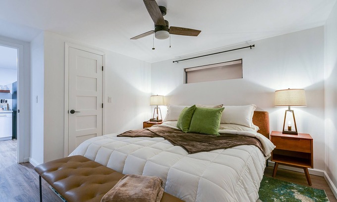 San Angelo Hotel | Luxury Suite with Full Kitchen – Perfect for Extended Stays & Family Getaways!
