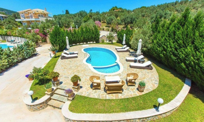 Skiathos Villa | Luxury Villa Amelia with Pool, BBQ, Free Wifi- 3 Bedrooms Skiathos