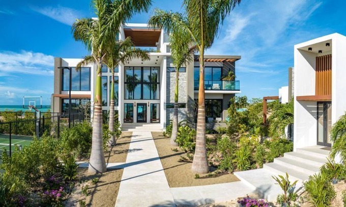 Juba Sound Villa | Luxury Villa rental in Turks and Caicos