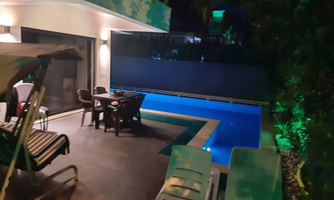 Cesme Villa | Luxury villa, touristic town of Turkey, Cesme, Izmir Sea, entertainment,