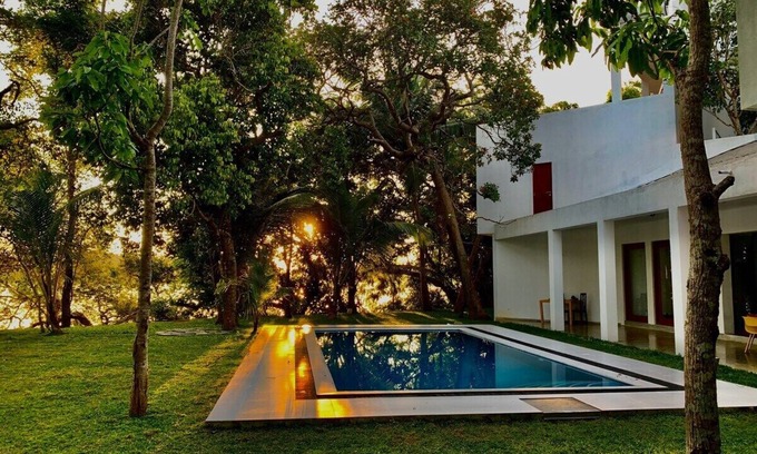 Dodanduwa Villa | Luxury Villa With Swimming Pool - 10 Minutes From the Beach