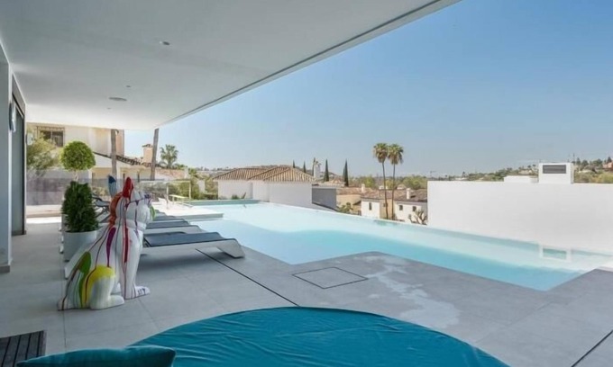 Marbella Villa | Luxury Villa with Views Marbella