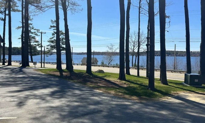 Laconia House | Luxury Waterview, Patio, Grill, New Construction