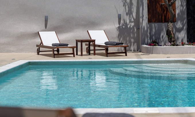 Megalochori Villa | LyMaRou Collection