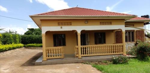 Western Region House | Lyn's country house