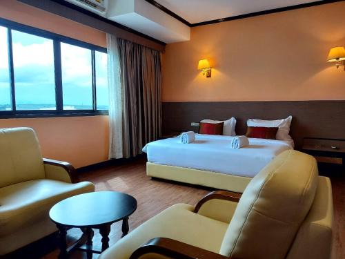 Danok Hotel | M Hotel Danok