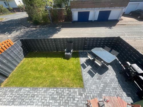 Hildesheim District House | M und S - Landidyll am Weiher