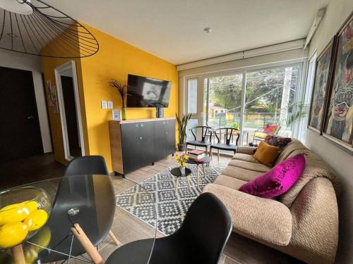 Zona 7 Apartment | M109 Cozy apartment for 4 guests with gym