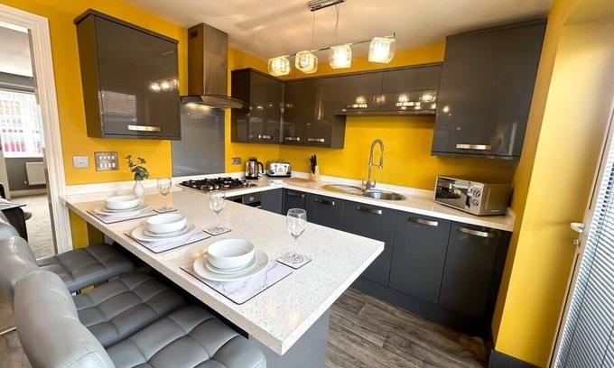 Redcar House | Mable House by Blue Skies Stays
